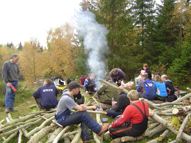 Dugnad motorbanen 6 oktober (12).JPG