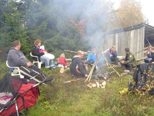 Dugnad motorbanen 6 oktober (9).JPG